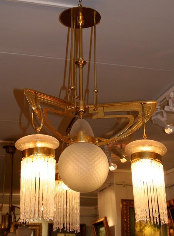 Люстра в стиле "модерн". - Осветительные приборы