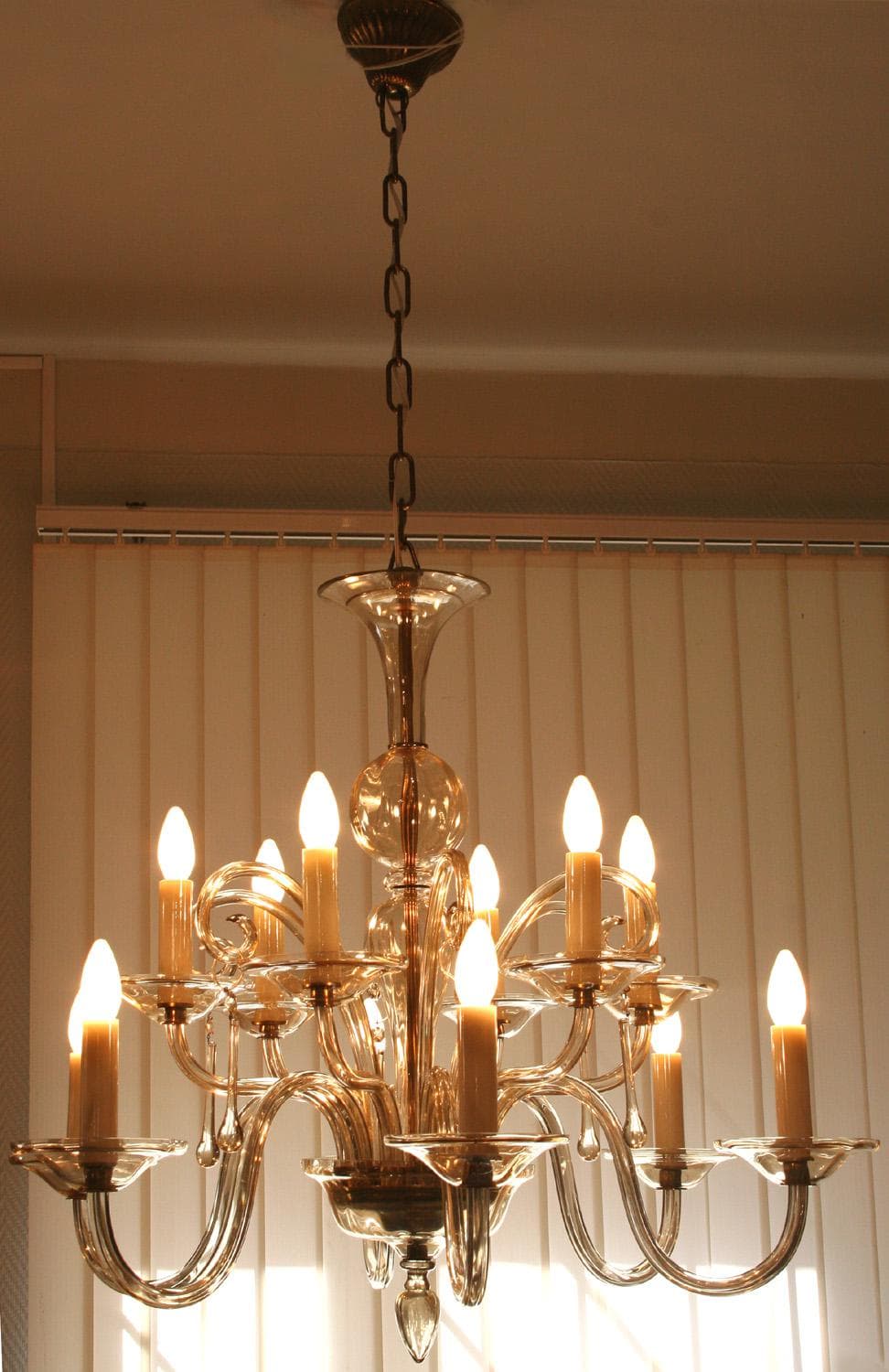 Люстра (12 рожков) - Осветительные приборы